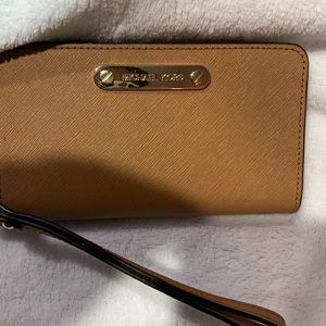 Michael Kors wallet for cell phone iPhone 6.